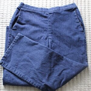 Dark Wash Flat Front Cropped Pull On Jeans